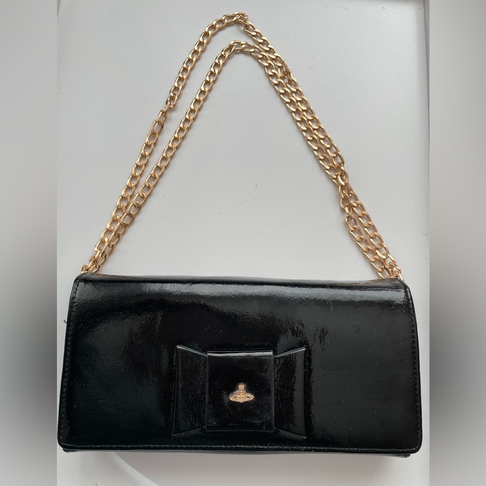 VIVIENNE WESTWOOD Black Patent Leather Clutch Wallet.